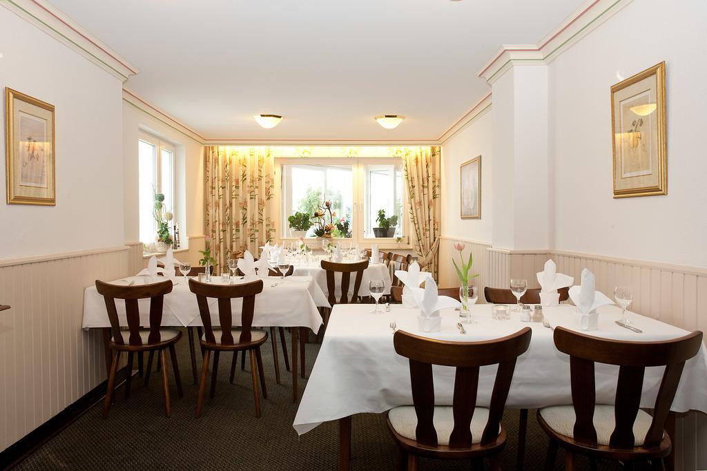 Hotel Mennicken Вюрзелен Екстер'єр фото