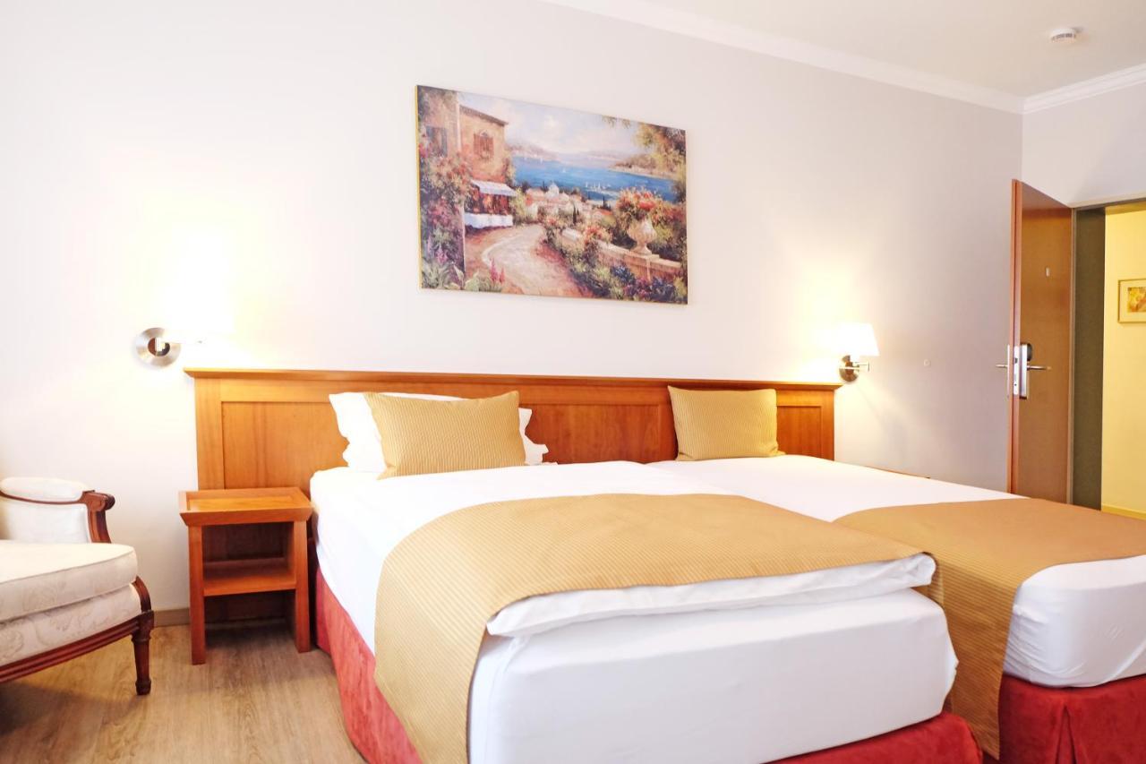 Hotel Mennicken Вюрзелен Екстер'єр фото