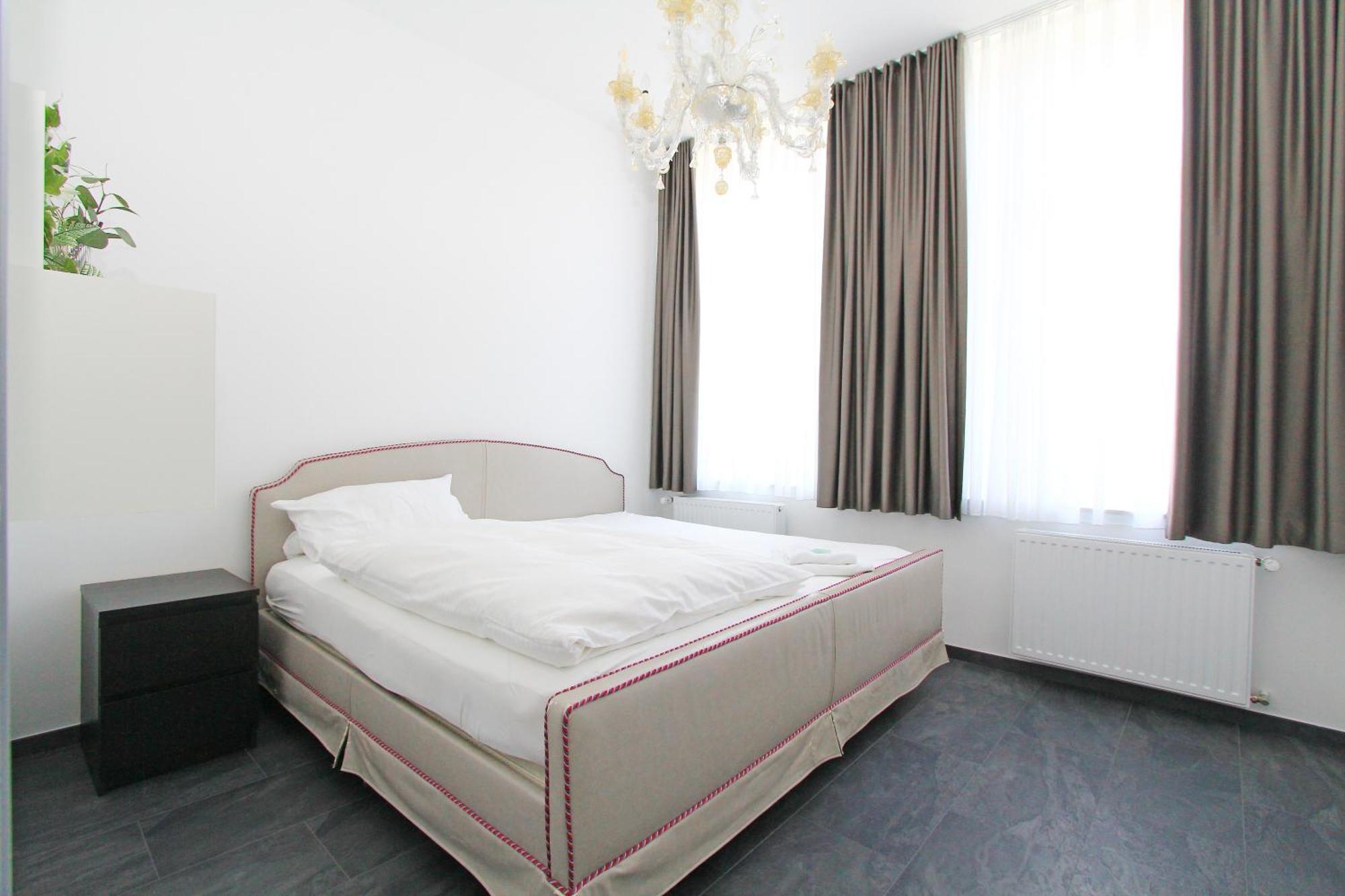 Hotel Mennicken Вюрзелен Екстер'єр фото